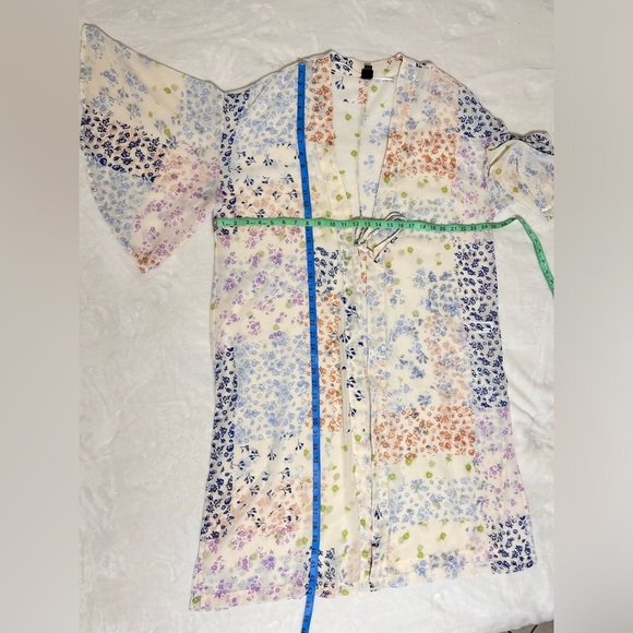 Wild Fable Kimono Sheer White Floral Print One Size - Picture 5 of 9